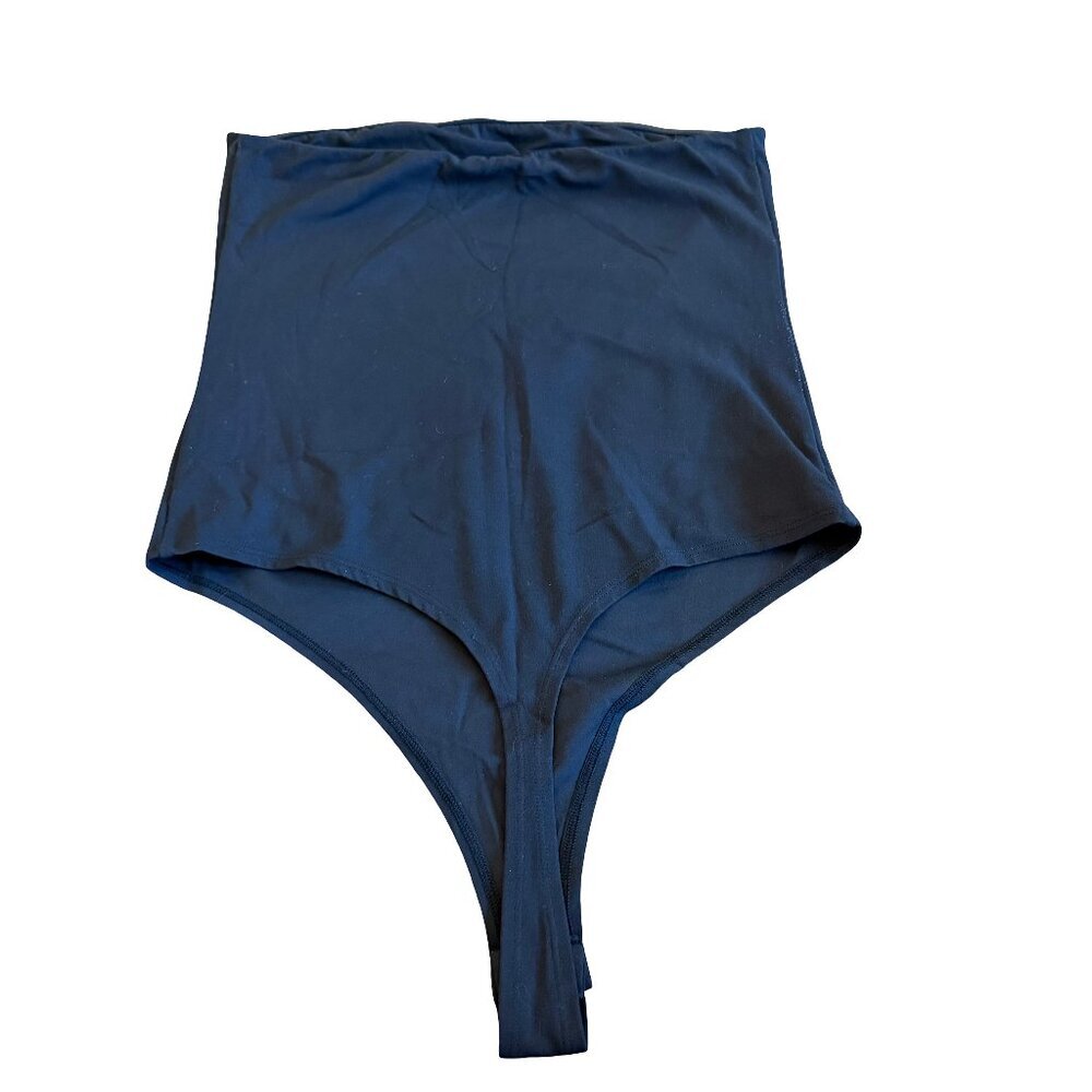 InLyric Strapless Jersey Knit Bodysuit One Piece Layering Stretch SIze Medium